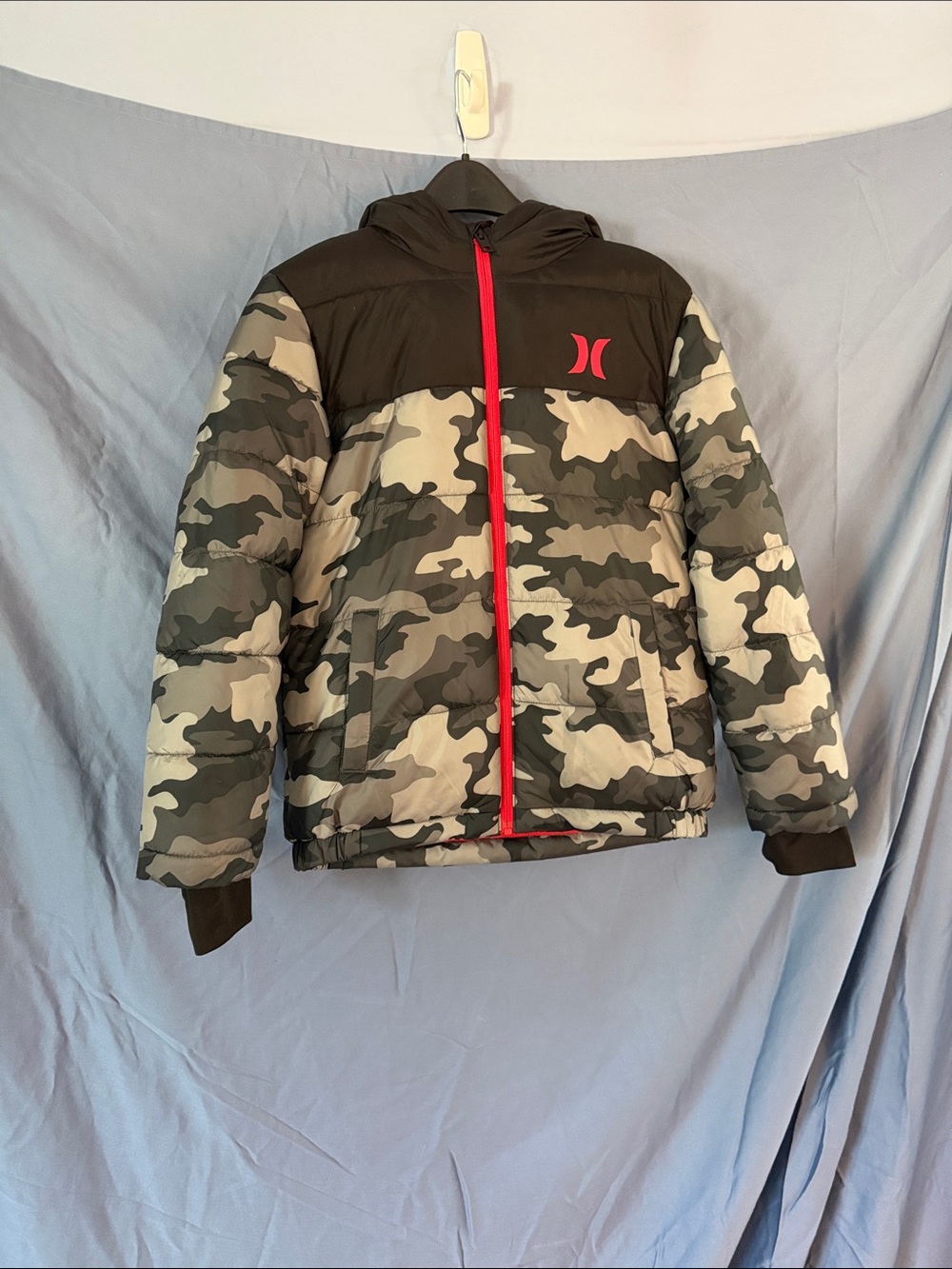 Hurley Kids Camo Puffer Jacket with Red Zipper